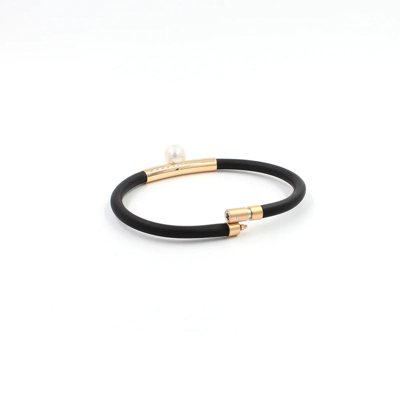 Buy the Armani 14K Gold Black Rubber Bracelet 20.8g | GoodwillFinds